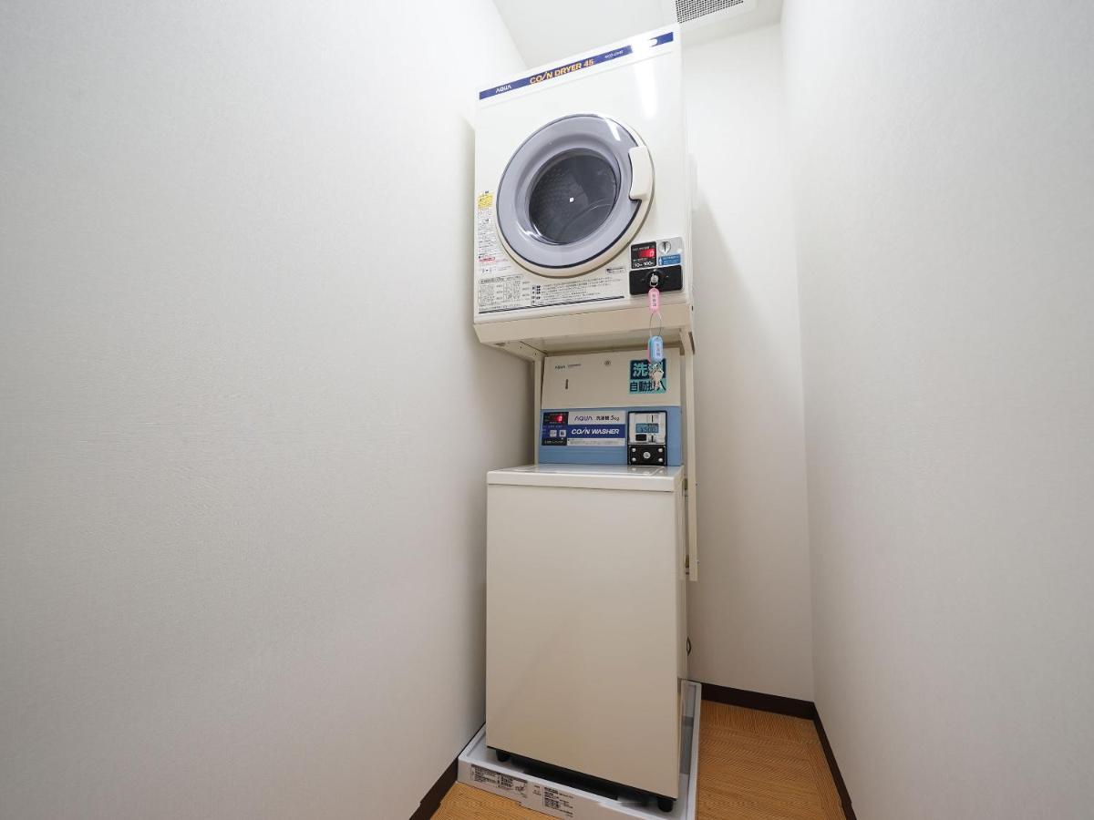 Wellcabin Tenjin - Male Only Fukuoka  Extérieur photo